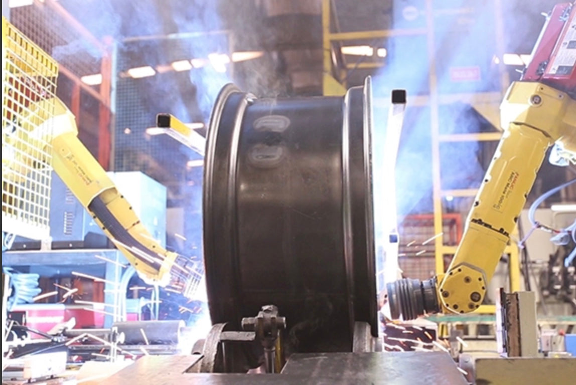 Tru-Dually welded wheel with high-quality joint