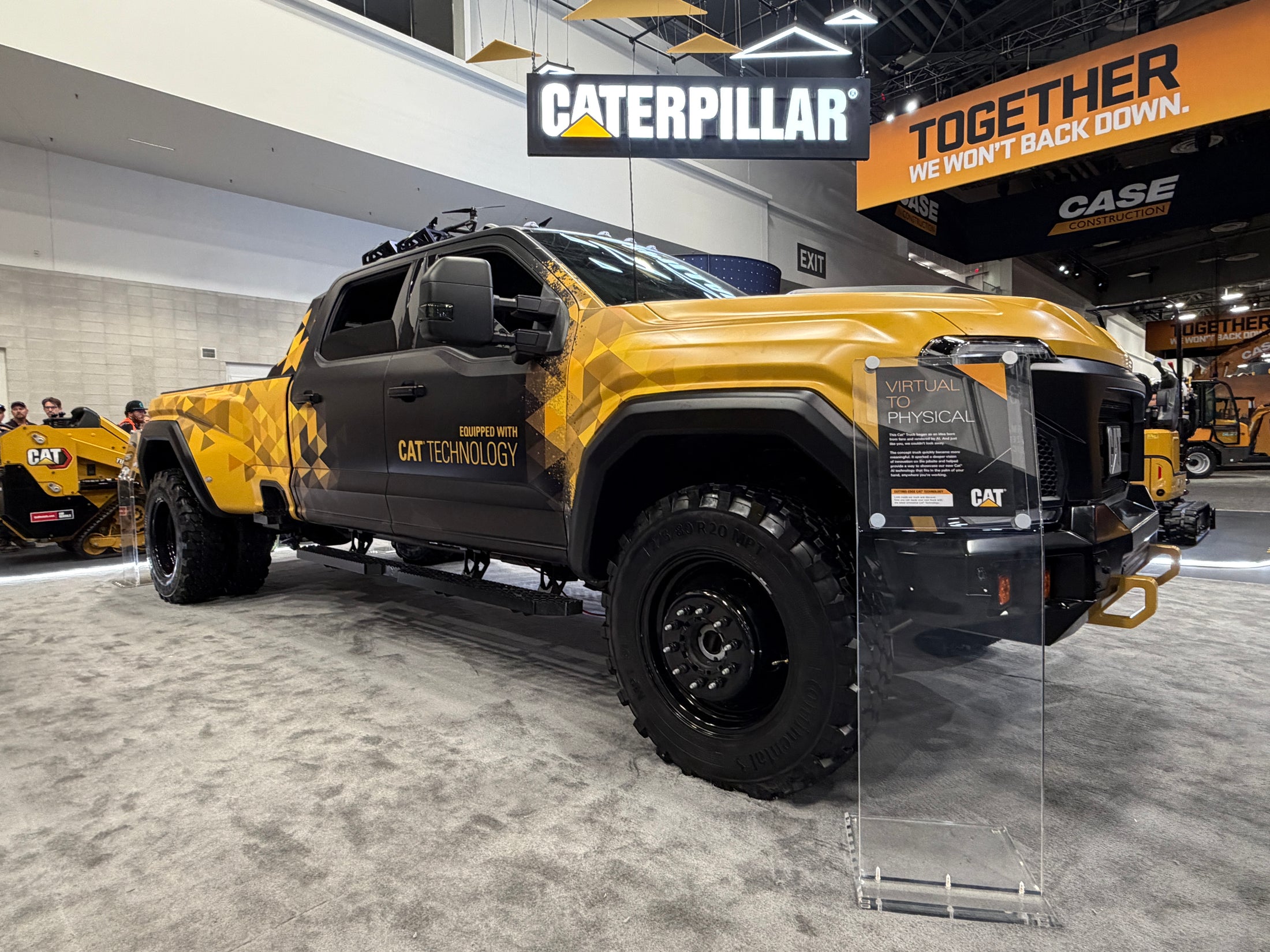 10x225 MPT Ford F-450-600 Spare + Continental MPT81 275/80r20