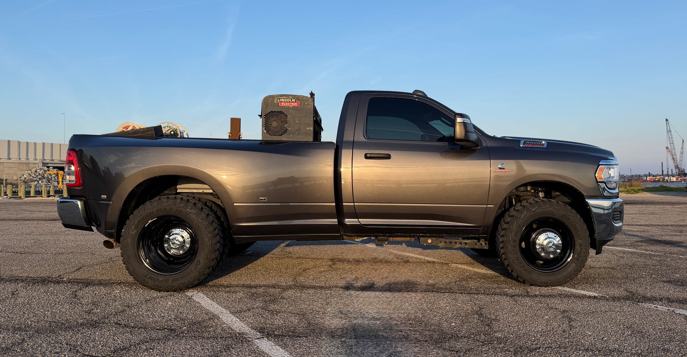 20"x 8.5(8x200) Ram 3500 2019-up Tru-Dually LT Wheel Set 115 /195 0ffset 141.1 center bore
