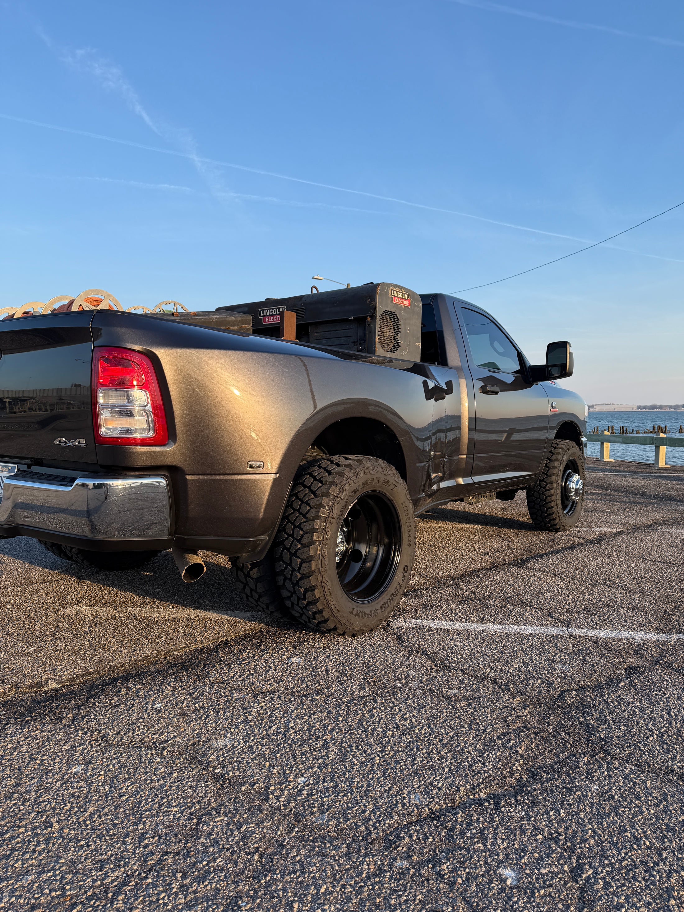 20"x 8.5(8x200) Ram 3500 2019-up Tru-Dually LT Wheel Set 115 /195 0ffset 141.1 center bore